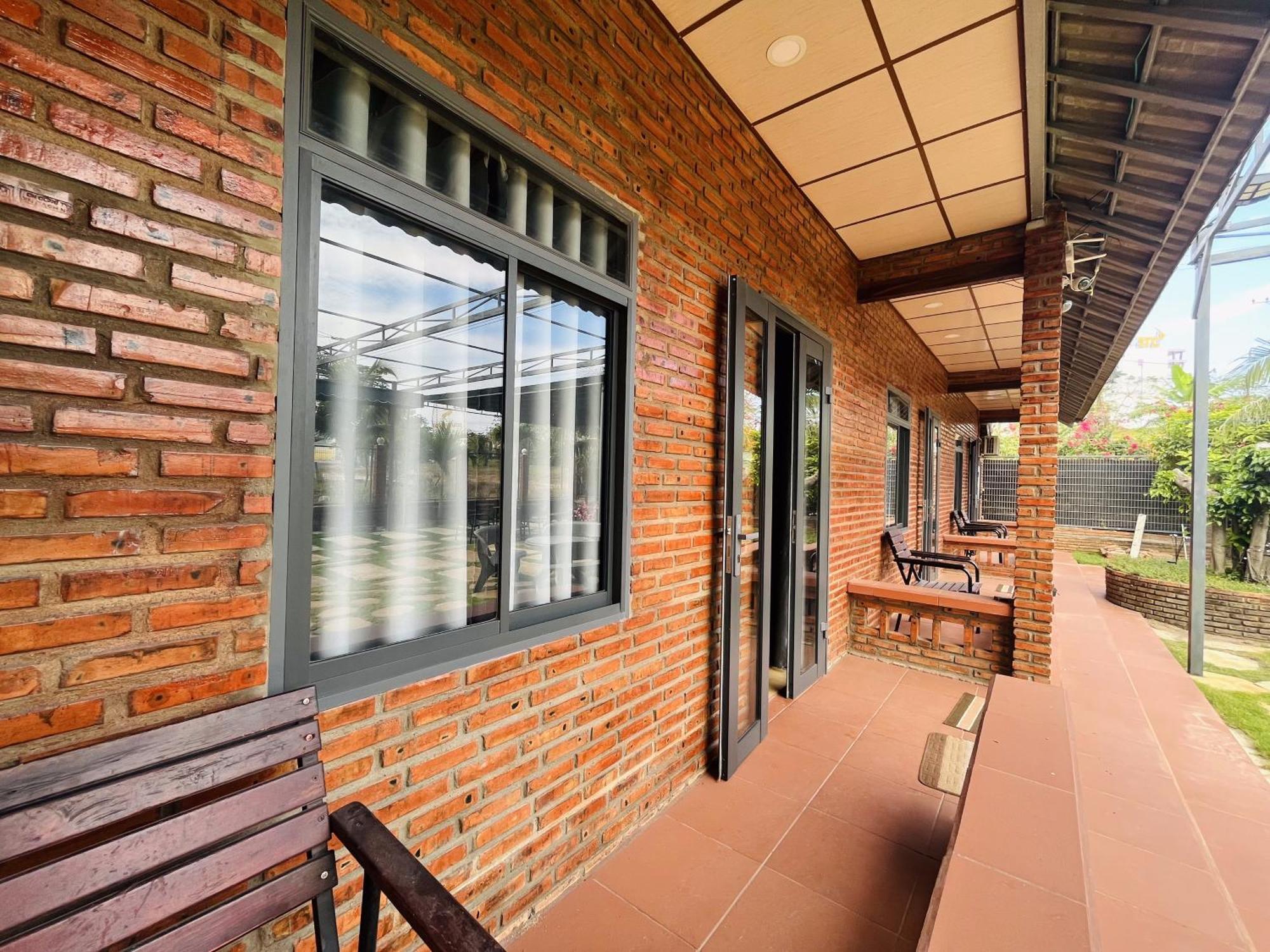 Binh Minh Homestay - Doc Let Ninh Hoa Exterior photo